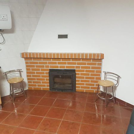 Villa Casa dos Avós e Netos Fundão Exterior foto